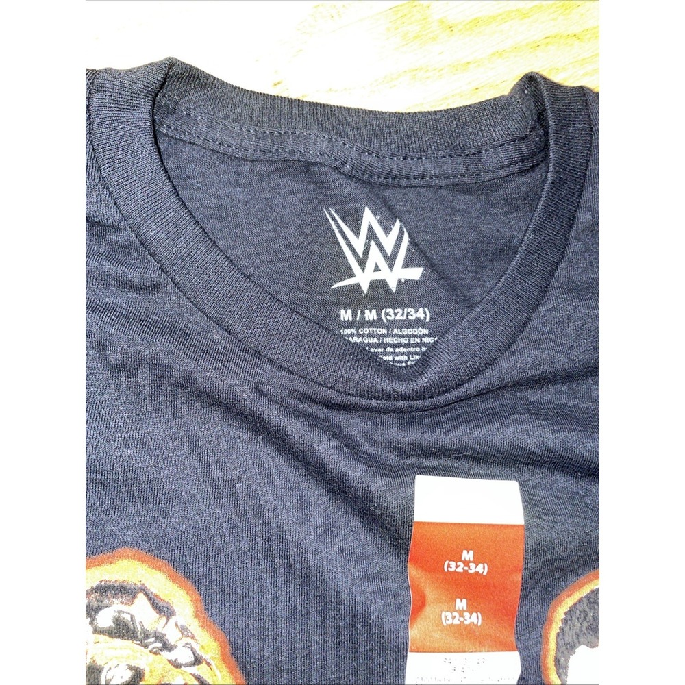 WWE Raw Is War Graffic T-Shirt Black 60% Cotton Men's Medium 32/34 NEW 2025 - Picture 3 of 4